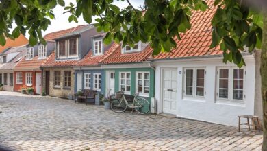 Siapa saja yang haram dinikahi dalam Islam, kita biasa sebut dengan mahram?